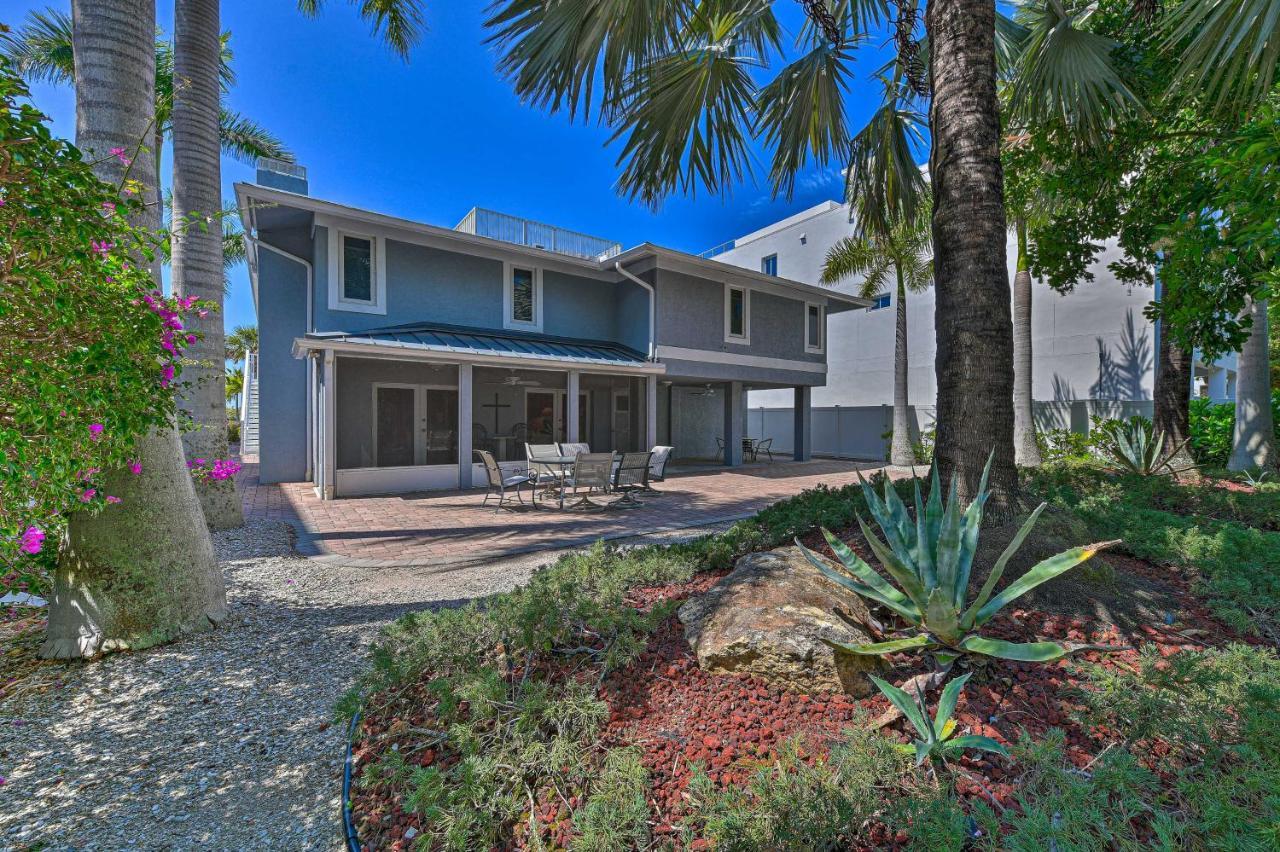 Lido Key Hideout With Patio And Yard And Walk To Beach! Sarasota Ngoại thất bức ảnh